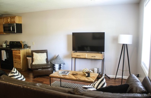 Brevard Apartment | *Ella’s Chalet* Is tucked away in Brevard NC, also known as “Land of waterfalls”
