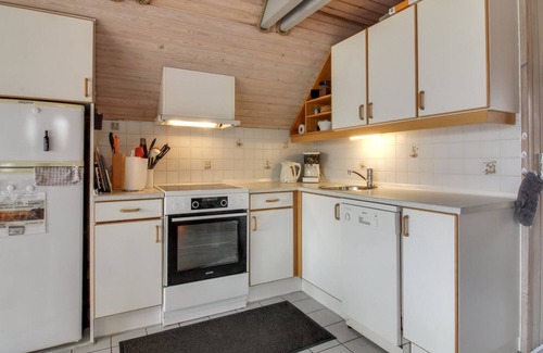 Hojslev House | "Ellenor" - 300m to the fjord by Interhome