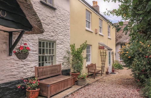 Malborough Cottage | Ellenor