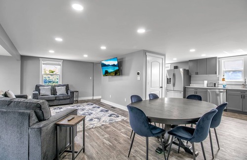 Great Valley Ski Chalet | Ellicottville Farmhouse 5 mins to Holiday Valley