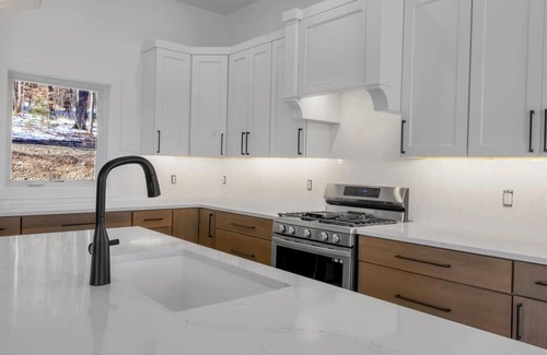 Ellicottville House | Ellicottville get away right down the road from Holimont!