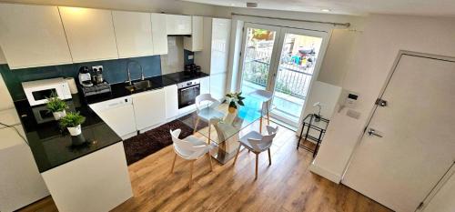 Lambeth House | Elliot Ensuite Double Room