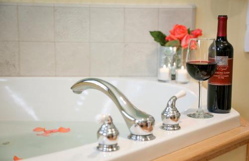 West Village Bed & Breakfast | Elliott House Boutique Inn