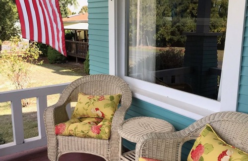Dayton House | Ellis House at Westhaven in Dayton, OR