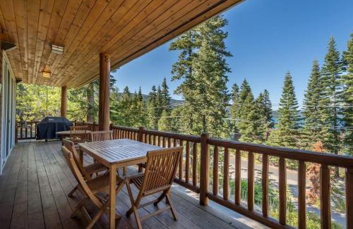 Tahoma House | Ellis Peak by AvantStay Beautiful McKinney Cabin w Filtered Lake Views