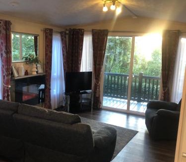Meifod Resort | Elm 13
