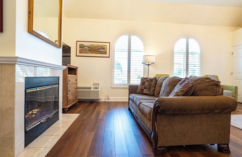 Napa Hotel | Elm House Inn