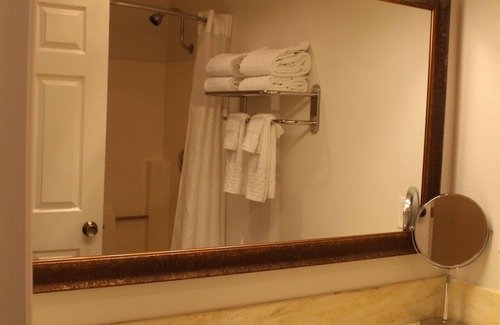 Napa Hotel | Elm House Inn