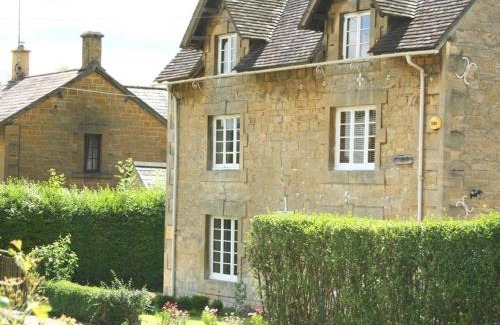 Paxford House | Elm View