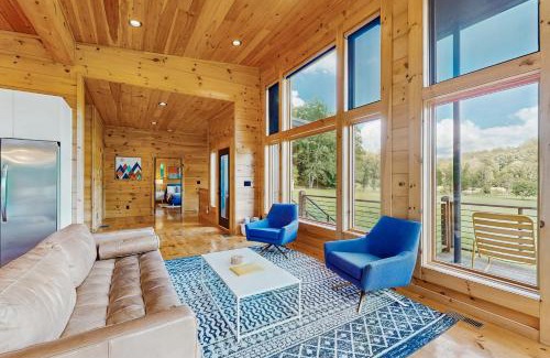 Ellijay House | Elmoca