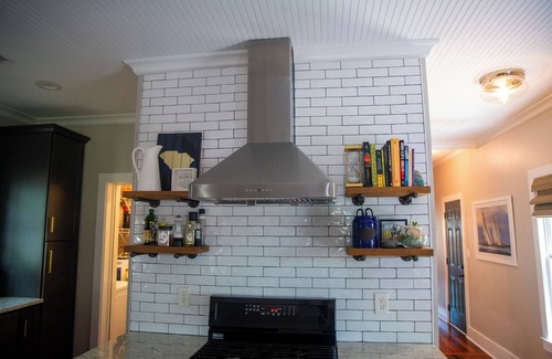 Columbia House | Elmwood’s Blue Bungalow