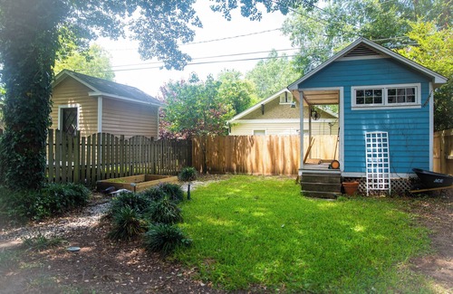 Columbia House | Elmwood’s Blue Bungalow