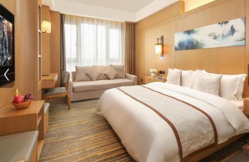 Pudong Hotel | Elong Me Hotel Shanghai International Tourism and Resorts Zone