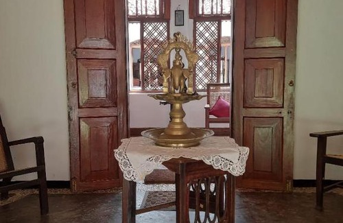 Udapalatha Bed & Breakfast | Elpitiya Walauwa Heritage Home
