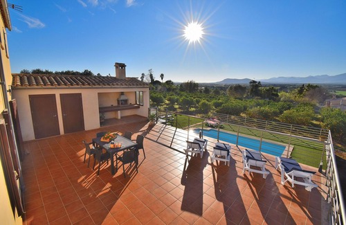 Muro Villa | Els Tarongers 081 fantastic finca with private pool, air conditioning, terrace and barbecue