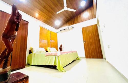 Mhow Hotel | Elure Cafe and Stays
