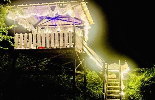 Mhow Hotel | Elure Cafe and Stays