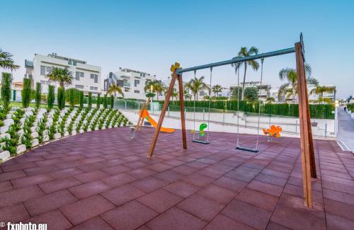 Los Altos Apartment | ELuxuria Sunny Villa