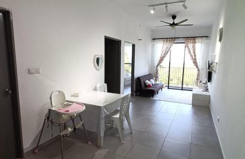 Sandakan Apartment | Elvina Homestay