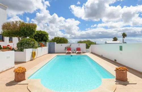Macher House | Elvira
