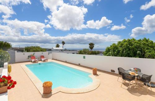 Macher House | Elvira