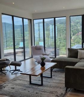 Gilau House | Elysium Cabin