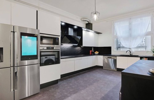 Quartier du Gros-Caillou Apartment | Embark ON A Journey Filled With Luxury-stunning Setting OF 280m2 AV Bourdonnais