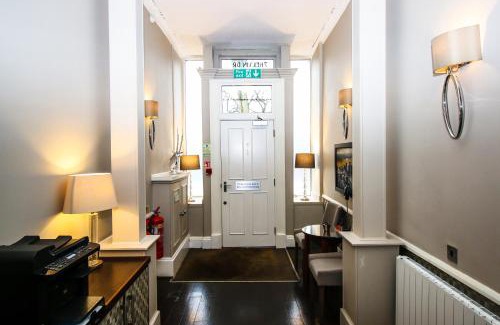 North West Apartment | Embassy Apartments