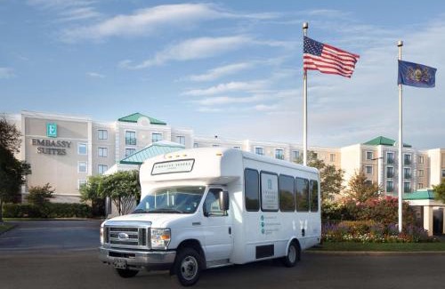 Eastwick Hotel | Embassy Suites by Hilton Philadelphia Airport