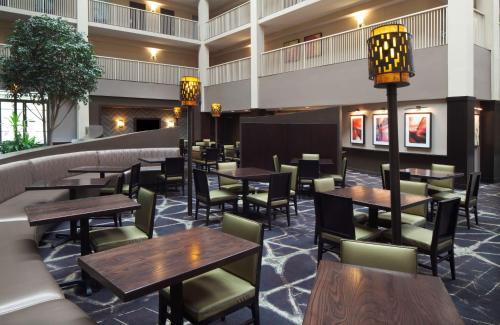 Eastwick Hotel | Embassy Suites by Hilton Philadelphia Airport