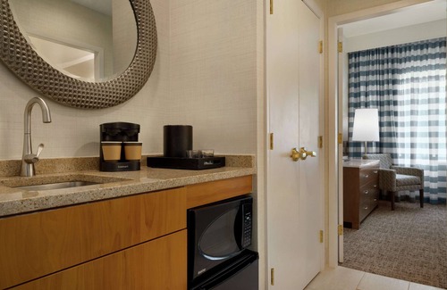 Chesterbrook Hotel | Embassy Suites by Hilton Philadelphia Valley Forge