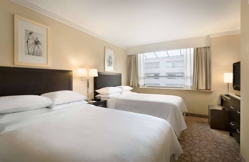 Downtown Hotel | Embassy Suites Los Angeles - Glendale