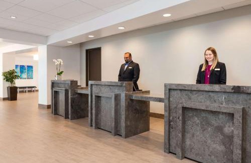 San Luis Obispo Hotel | Embassy Suites San Luis Obispo