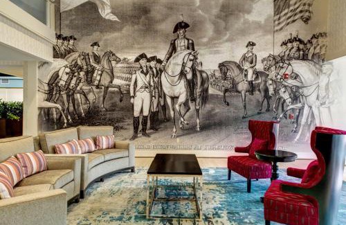Williamsburg Hotel | Embassy Suites Williamsburg