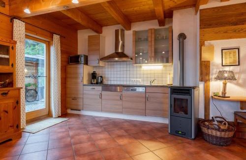 Aufhausen Ski Chalet | Emely