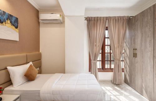 D Costa Layout Apartment | Emerald Apartment 101 by StayJade 3bhk Nr MG road