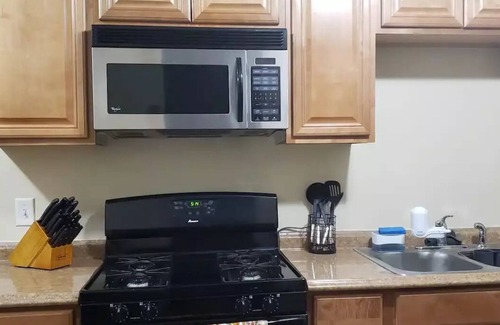 Mount Dora House | Emerald Family house. 2 minutes Downtown Mt Dora