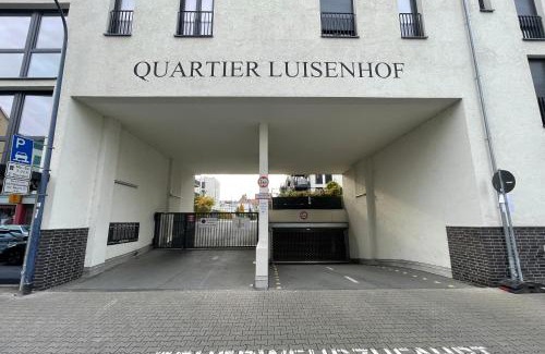 Offenbach am Main Apartment | Emerald Green Apartment