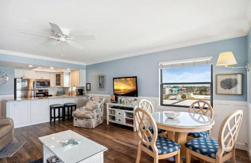 North Redington Beach House | Emerald Isle 401 - Premier