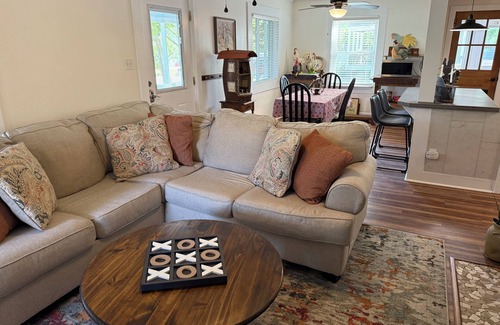 Newport Cottage | Emerald Isle, Atlantic Beach and more. Cottage convenient to beaches. Waterview
