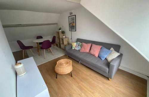 Henriville Apartment | Emeraude B avec salle de sport