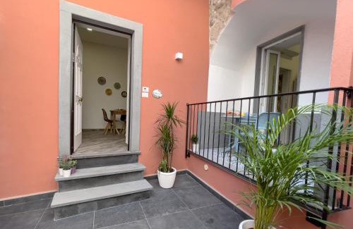 Castellammare di Stabia Apartment | Emma dimore