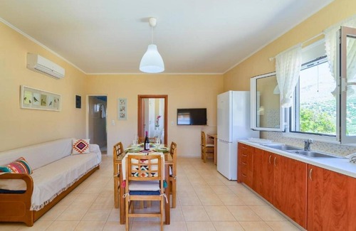 Vizari House | Emmanuela House with garden and sea view- Triopetra