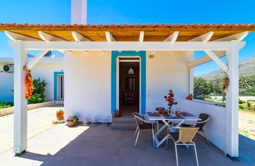 Vizari House | Emmanuela House with garden and sea view- Triopetra