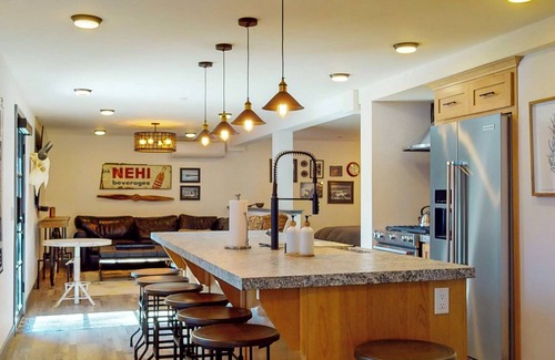 Nevada City Apartment | Empire Suite - Industrial modern apt in town