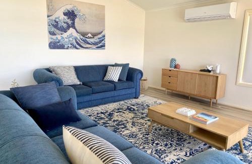 Emu Bay House | Emu Bay Lodge