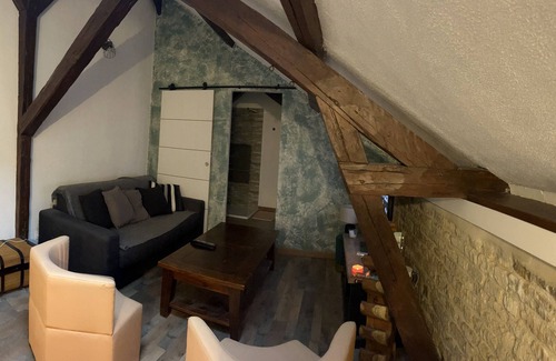 Douvres-la-Delivrande House | En Plein Centre Ville de Douvres la Délivrande
