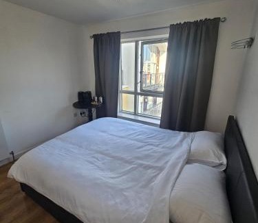 Peninsula House | En-suite room LGBTQ friendly