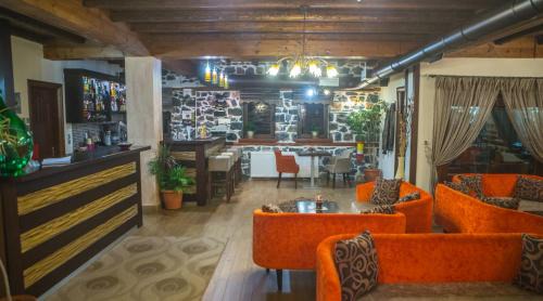 Aghios Athanasios Hotel | Enastron