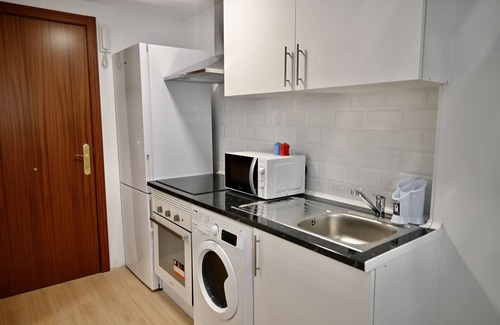 Ciudad Lineal Apartment | Encantador Estudio Duplex